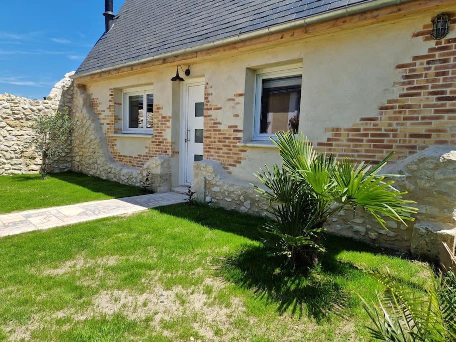 Sorigny Chalet Industriel Avec Filet Et Spa מראה חיצוני תמונה